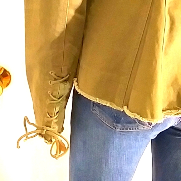 NWOT Intermix Army Green Distressed Blazer - Picture 9 of 11